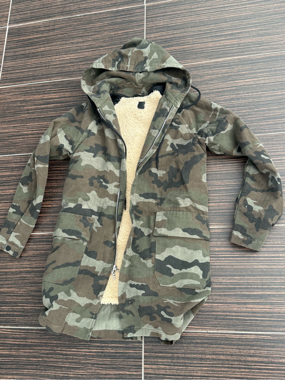 En Noir Camo Hooded Genuine Sherpa Sheepskin Jacket